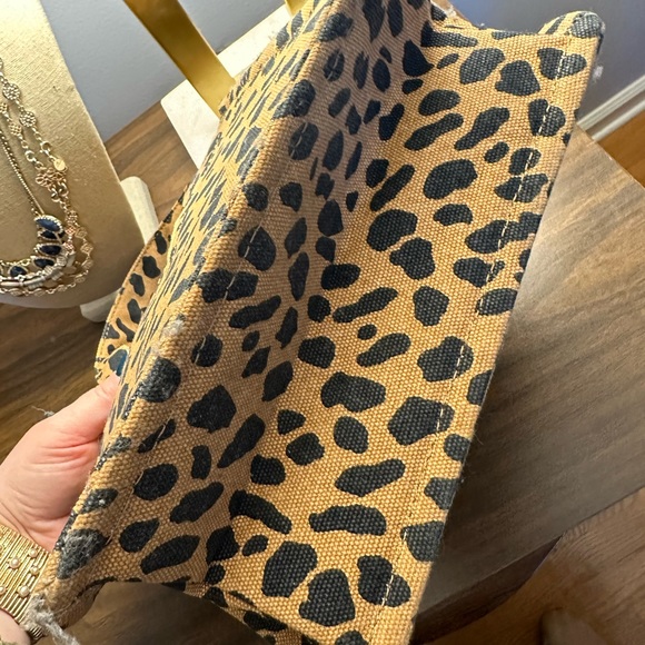 Stella & Dot leopard print top handle bag - Picture 10 of 11